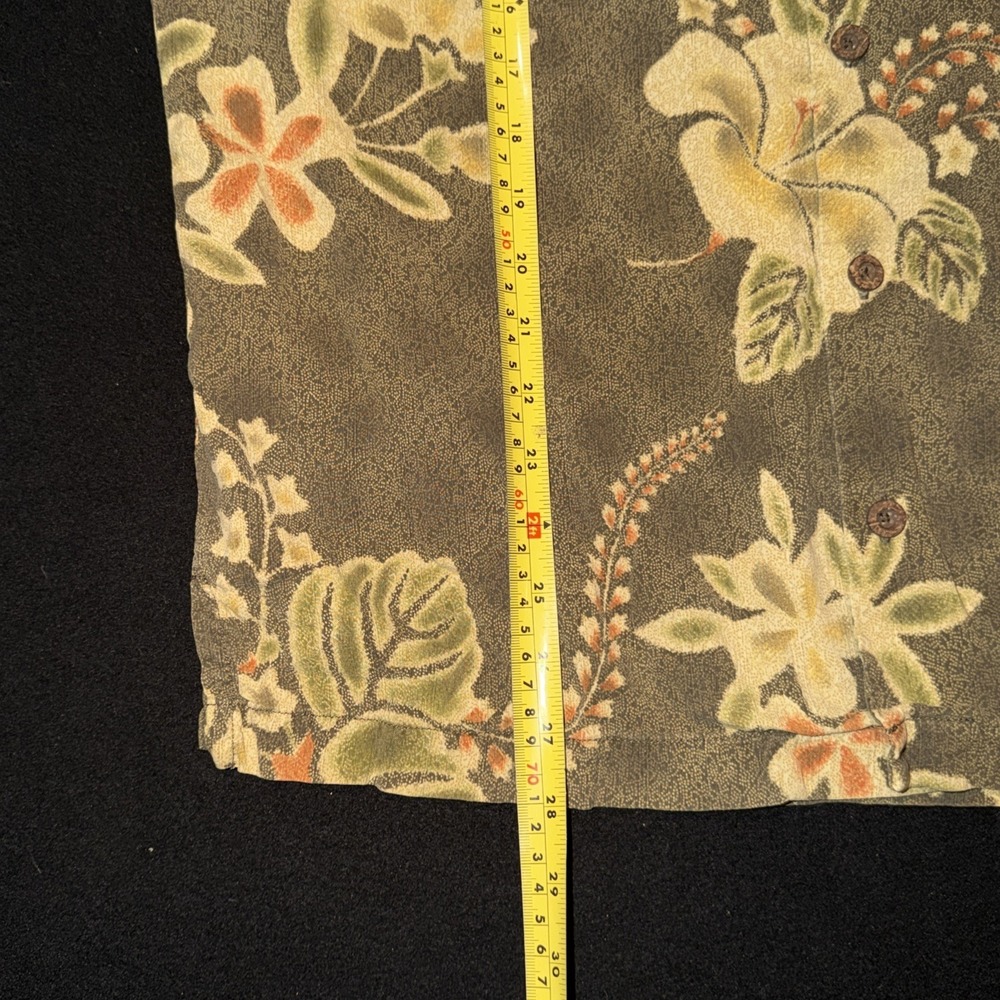 Tommy Bahama 100% Silk Floral Tropical Short Sleeve Button Up Mens Medium - Picture 4 of 5